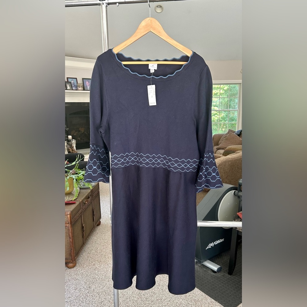 Navy sweater dress in size 3x